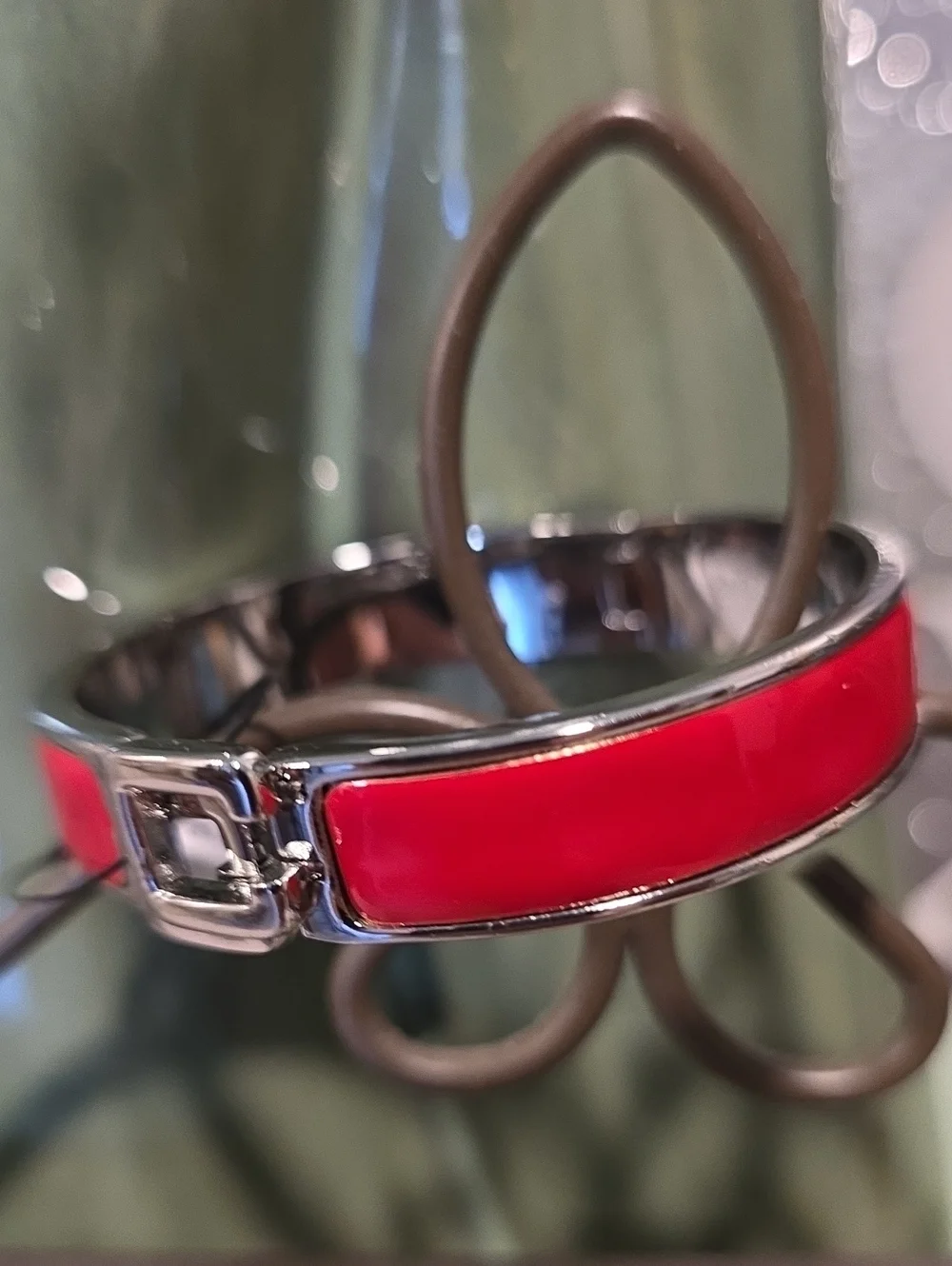 N/A stylish red